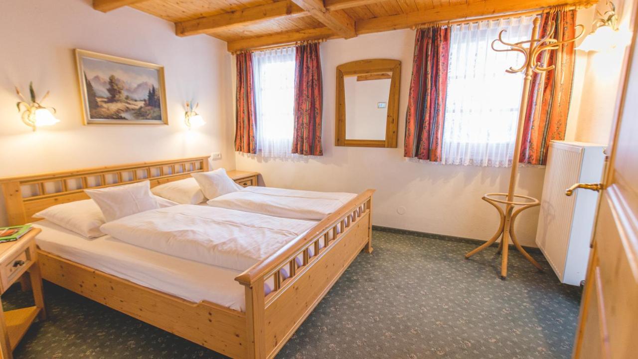 Flat Hotell Seefeld in Tirol Eksteriør bilde