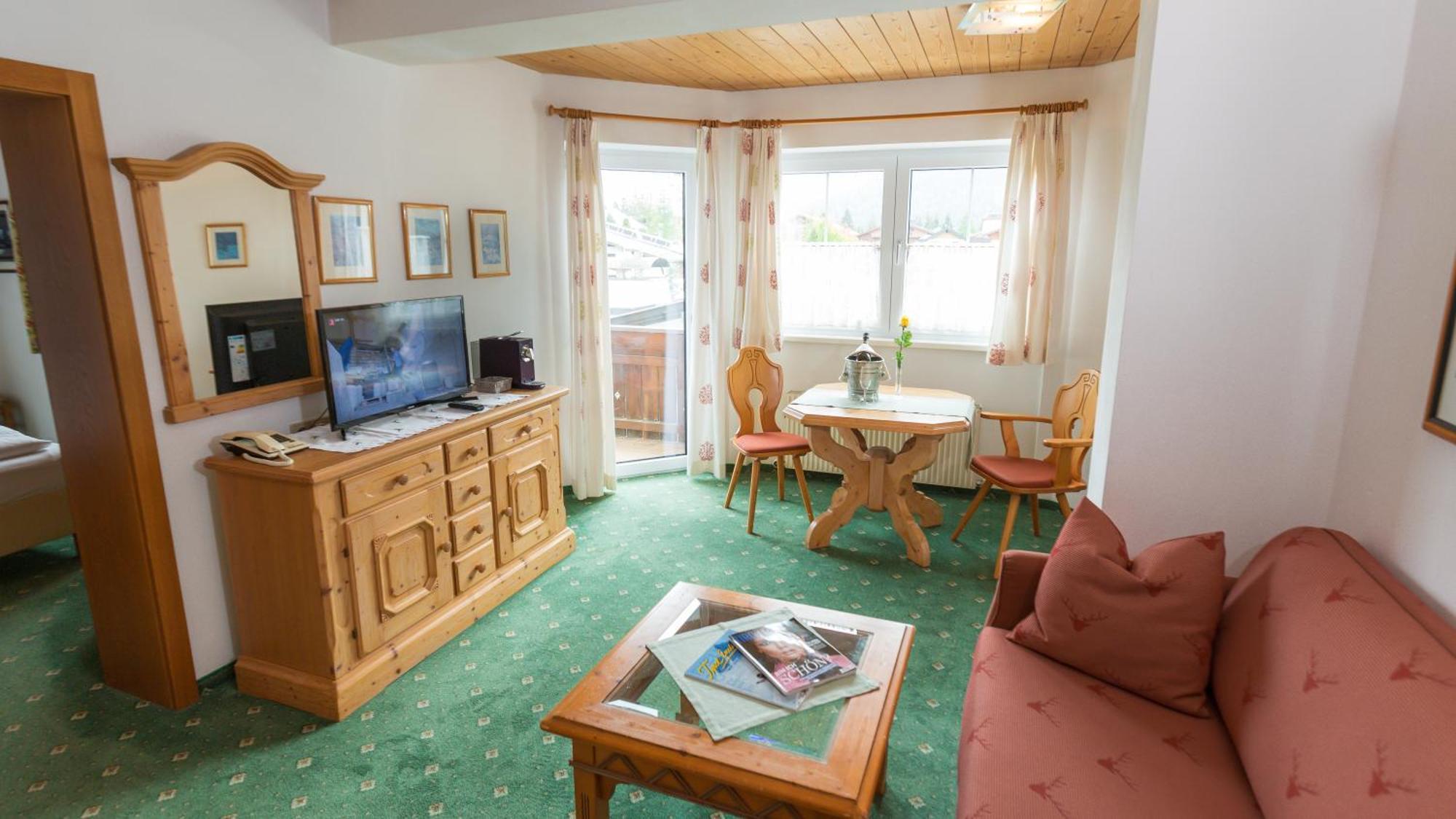 Flat Hotell Seefeld in Tirol Rom bilde